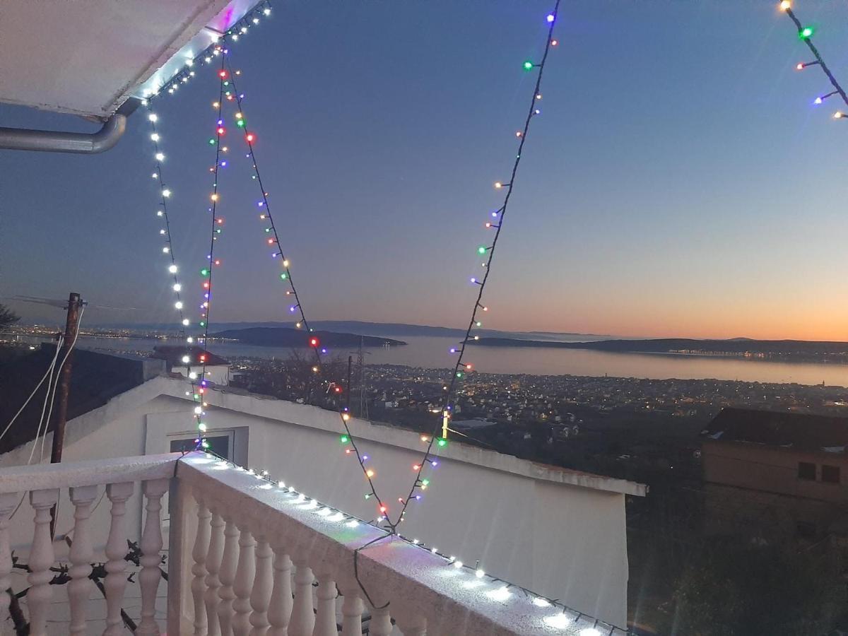 Apartment Natali Kastel Stari Екстер'єр фото